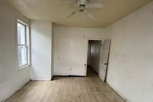 4729 N Camac St, Philadelphia, PA 19141 - Photo 5