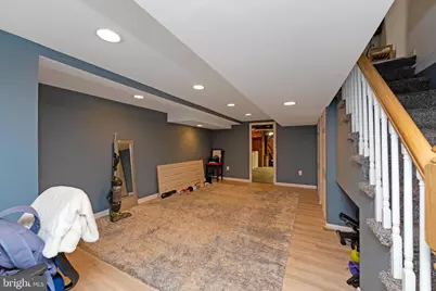 621 Benson Street, Philadelphia, PA 19111 - Photo 11