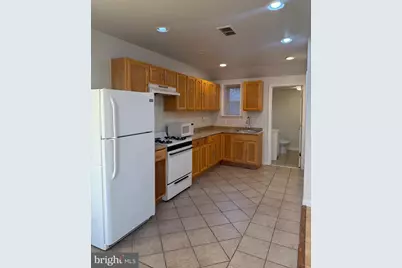 2427 N 10th Street, Philadelphia, PA 19133 - Photo 15
