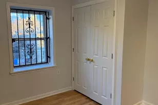 2427 N 10th St, Philadelphia, PA 19133 - Photo 13