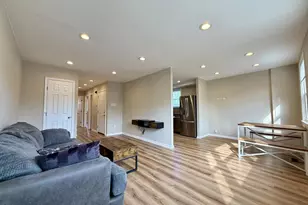 10838 Lockart Ct, Philadelphia, PA 19116 - Photo 3
