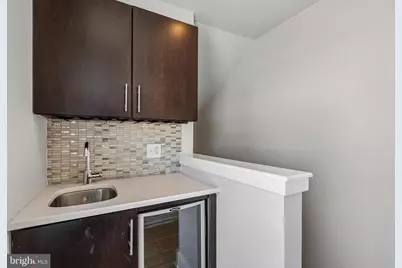 412 N Front Street #21, Philadelphia, PA 19123 - Photo 17