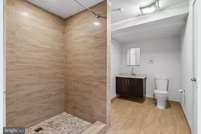 412 N Front Street #21, Philadelphia, PA 19123 - Photo 19