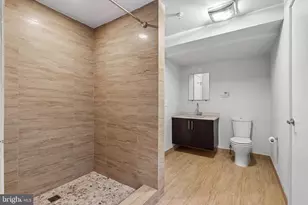412 N Front St, Philadelphia, PA 19123 - Photo 19