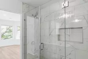 83 W Sharpnack St, Philadelphia, PA 19119 - Photo 11
