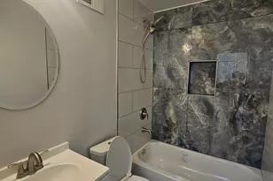83 W Sharpnack St, Philadelphia, PA 19119 - Photo 5