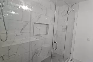 83 W Sharpnack St, Philadelphia, PA 19119 - Photo 9