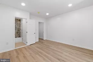 83 W Sharpnack St, Philadelphia, PA 19119 - Photo 35