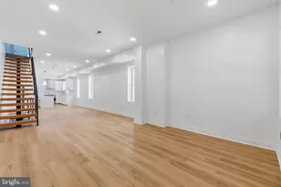 83 W Sharpnack St, Philadelphia, PA 19119 - Photo 3