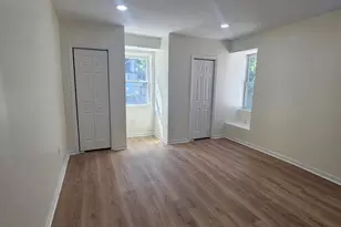 83 W Sharpnack St, Philadelphia, PA 19119 - Photo 7