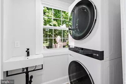 423 S 20th Street #B, Philadelphia, PA 19146 - Photo 9