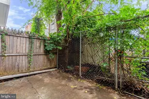 2143 E Albert St, Philadelphia, PA 19125 - Photo 13