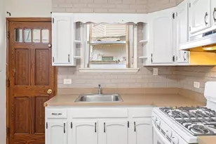 1931 Durfor St, Philadelphia, PA 19145 - Photo 9