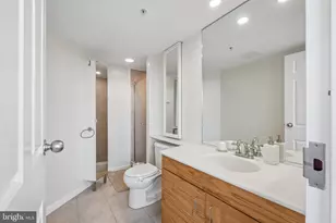 2001 Hamilton St, Philadelphia, PA 19130 - Photo 21