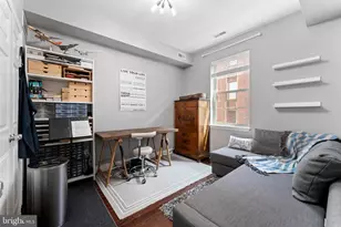 2131 Kimball St, Philadelphia, PA 19146 - Photo 23