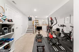 2131 Kimball St, Philadelphia, PA 19146 - Photo 17