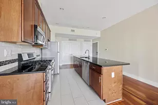 601 N 2nd Street N, Philadelphia, PA 19123 - Photo 7