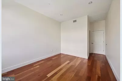 601 N 2nd Street N #201, Philadelphia, PA 19123 - Photo 11