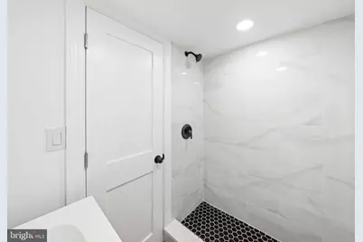 731 E Rittenhouse Street, Philadelphia, PA 19144 - Photo 13