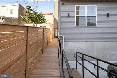2513 N Howard Street #102, Philadelphia, PA 19133 - Photo 17