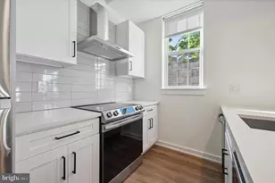 2513 N Howard St, Philadelphia, PA 19133 - Photo 1