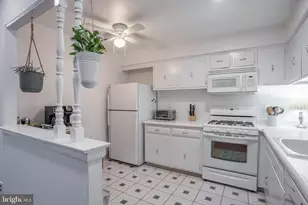 221 Goodford Rd, Philadelphia, PA 19154 - Photo 9