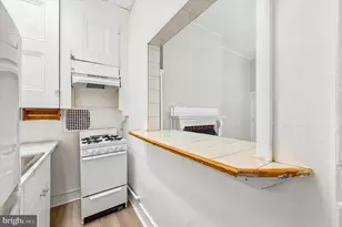 1817 Pine St, Philadelphia, PA 19103 - Photo 7