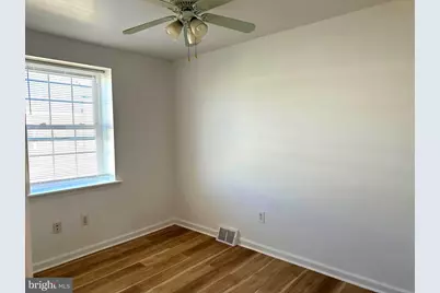2731 S Fairhill Street, Philadelphia, PA 19148 - Photo 11