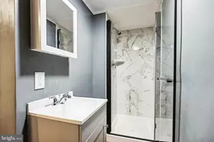 6905 Forrest Ave, Philadelphia, PA 19138 - Photo 23