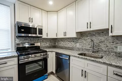 6905 Forrest Avenue, Philadelphia, PA 19138 - Photo 9