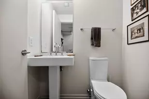 1234 E Oxford St, Philadelphia, PA 19125 - Photo 25