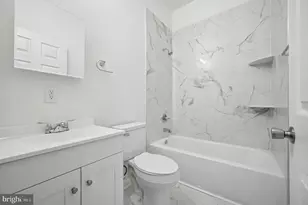 247 W Berkley St, Philadelphia, PA 19144 - Photo 9