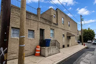 2126 S 8th St, Philadelphia, PA 19148 - Photo 3