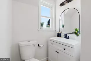 917 Oakmont St, Philadelphia, PA 19111 - Photo 33