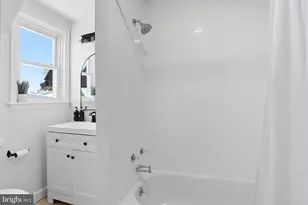 917 Oakmont St, Philadelphia, PA 19111 - Photo 27