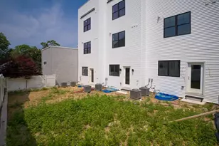 303 Fountain St, Philadelphia, PA 19128 - Photo 11