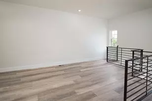 303 Fountain St, Philadelphia, PA 19128 - Photo 5