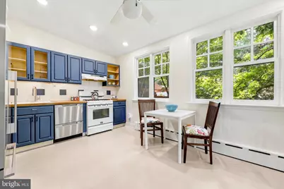 104 W Gravers Lane, Philadelphia, PA 19118 - Photo 9