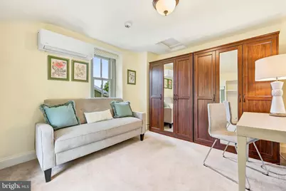 104 W Gravers Lane, Philadelphia, PA 19118 - Photo 19