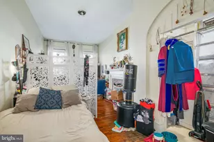 401 S 22nd St, Philadelphia, PA 19146 - Photo 9