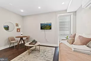 2010 Walnut St, Philadelphia, PA 19103 - Photo 3