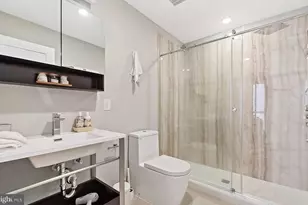 2010 Walnut St, Philadelphia, PA 19103 - Photo 5