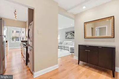 220 W Rittenhouse Square #5D, Philadelphia, PA 19103 - Photo 3