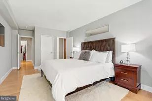 220 W Rittenhouse Square, Philadelphia, PA 19103 - Photo 17