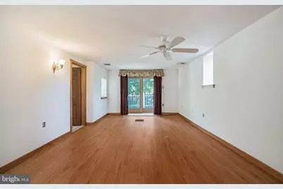800 E Cathedral Road, Philadelphia, PA 19128 - Photo 19