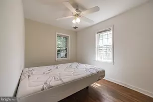 800 E Cathedral Rd, Philadelphia, PA 19128 - Photo 15