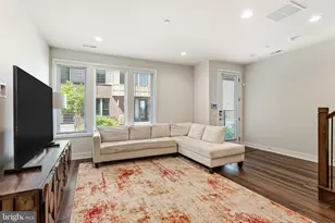 3001 Sedgeview Walk, Philadelphia, PA 19125 - Photo 7