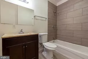 1429 Poplar St, Philadelphia, PA 19130 - Photo 11