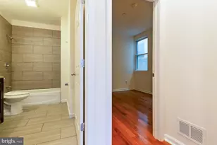 1429 Poplar St, Philadelphia, PA 19130 - Photo 13