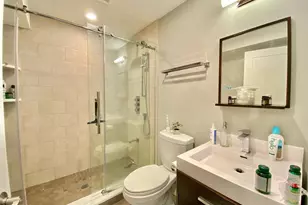 922 N 17th St, Philadelphia, PA 19130 - Photo 11
